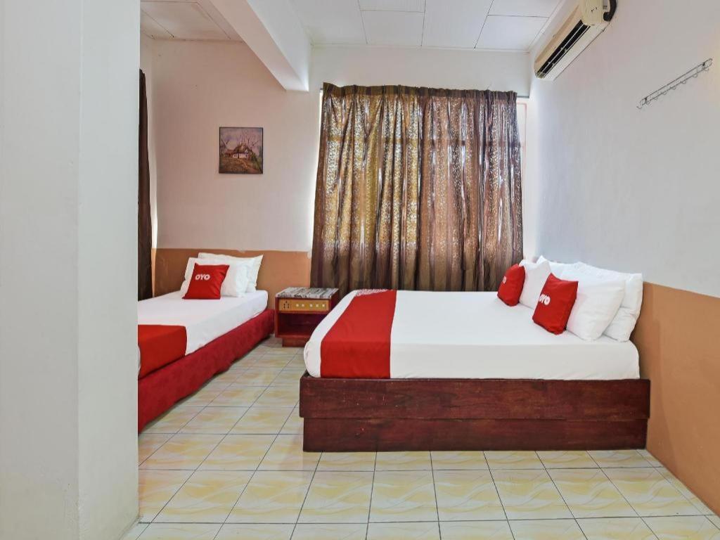 Super Oyo Capital O 90659 Raintown Timbers Hotel 太平 外观 照片