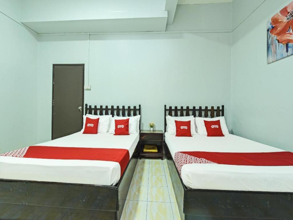Super Oyo Capital O 90659 Raintown Timbers Hotel 太平 外观 照片